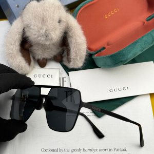 Gucci Sunglasses VC4380 – Luxury Fashion Shades in Elegant Colour Variations