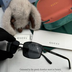 Gucci Sunglasses VC51806 – Luxury Fashion Shades in Elegant Colour Variations